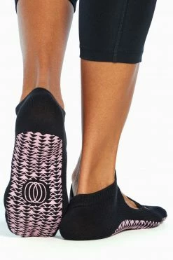 Marika Yoga Grip Socks 3 Pack Features