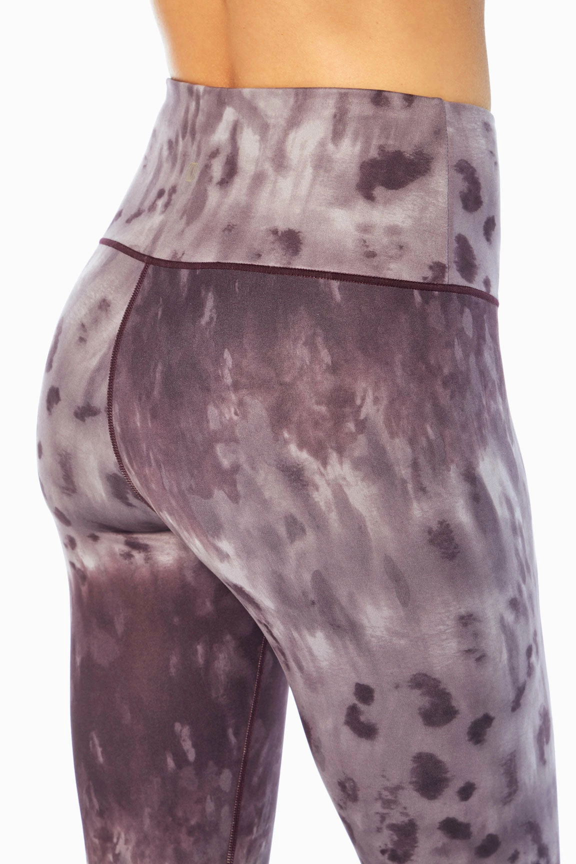 Marika Balance Collection Printed Contender High Waist Mid Calf Capri 38 Marika Balance Collection Printed Contender High Waist Mid Calf Capri