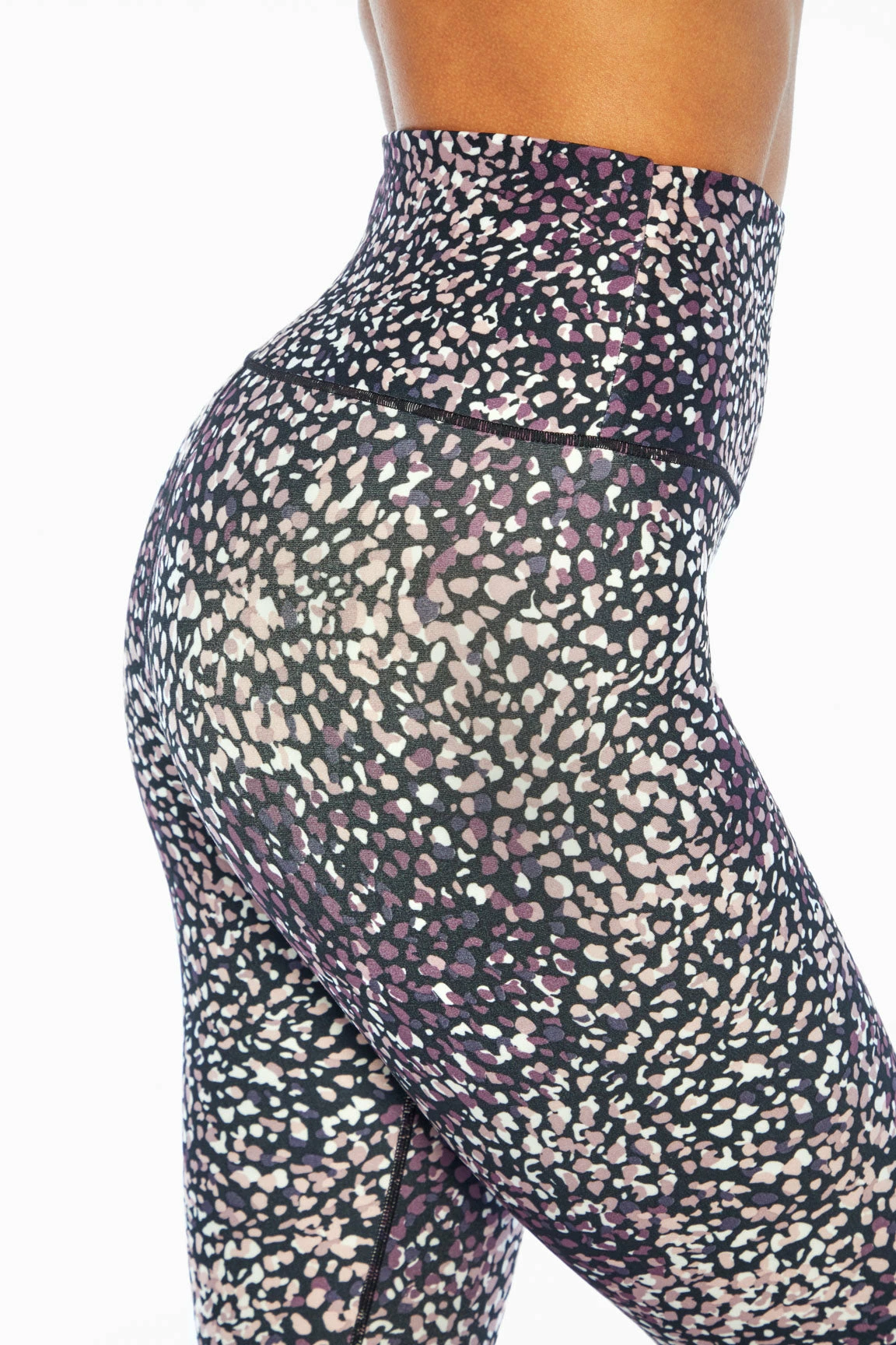 Marika Balance Collection Printed Contender High Waist Mid Calf Capri 40 Marika Balance Collection Printed Contender High Waist Mid Calf Capri