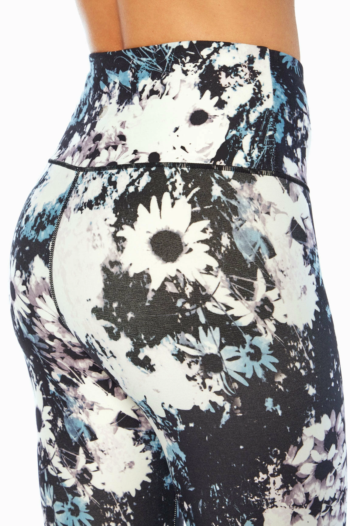 Marika Balance Collection Printed Contender High Waist Mid Calf Capri 24 Marika Balance Collection Printed Contender High Waist Mid Calf Capri