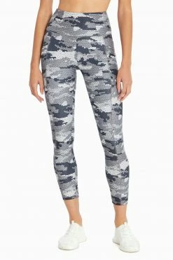 Marika Balance Collection Eclipse Side Pocket Printed Ankle Legging
