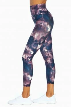Marika Balance Collection Printed Contender Legging 32 Marika Balance Collection Printed Contender Legging