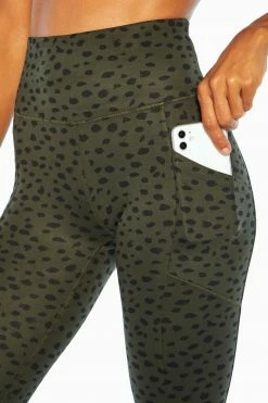 Marika Balance Collection Printed Side Pocket Eclipse Ankle Legging Bottoms