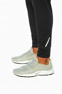 Marika Balance Collection For Men Seeker Jogger