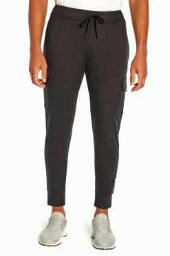Marika Balance Collection For Men Equipped Jogger Features