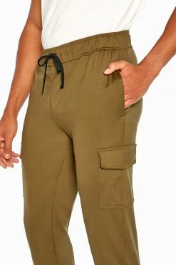 Marika Balance Collection For Men Equipped Jogger Features