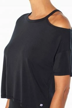 Marika Cycle House Urban Cropped Short Sleeve Top Features