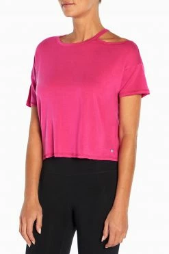Marika Cycle House Urban Cropped Short Sleeve Top Features