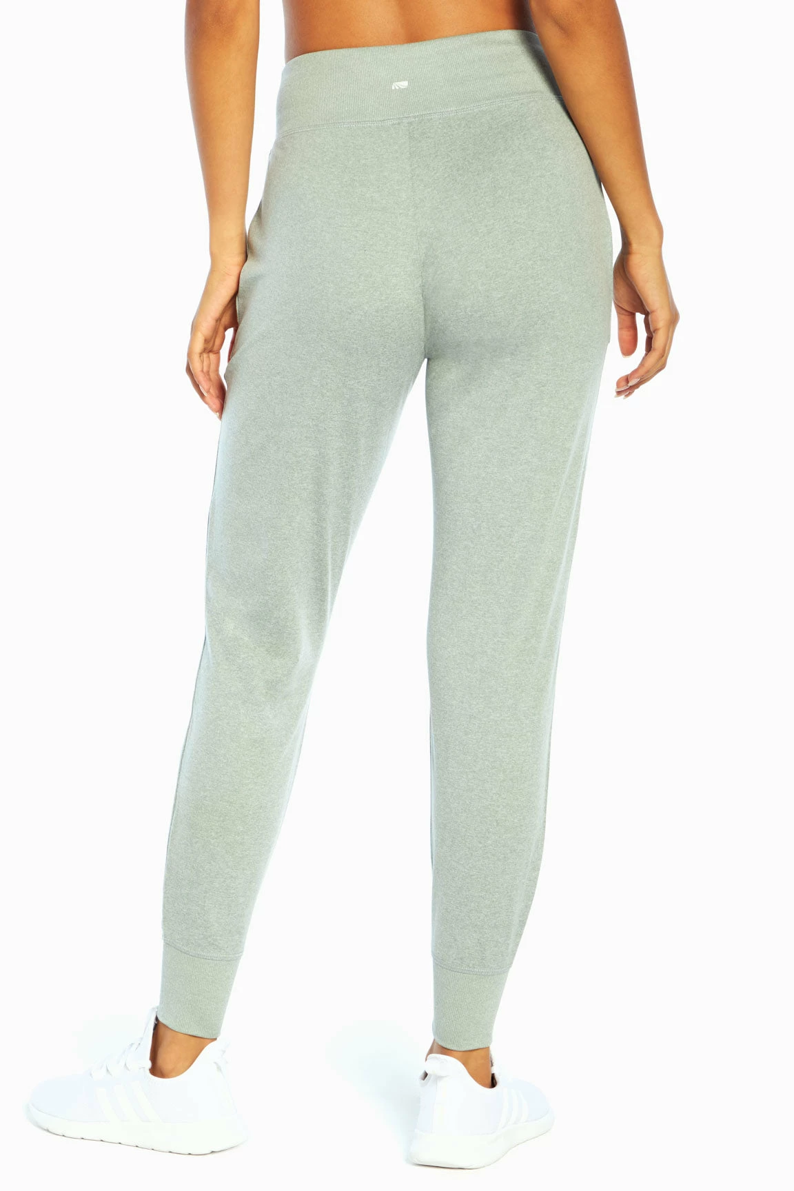 Marika Coastal Jogger 6 Marika Coastal Jogger
