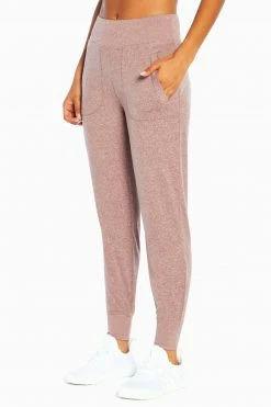 Marika Coastal Jogger