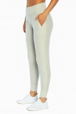 Marika Coastal Jogger 35 Marika Coastal Jogger