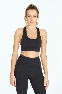 Marika Bestsellers Haley Seamless Sports Bra 41 Marika Bestsellers Haley Seamless Sports Bra