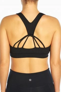 Marika Avianna Rib Sports Bra Features