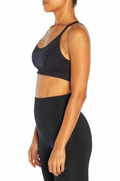 Marika Mary Seamless Sports Bra Features