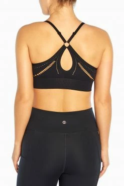 Marika London Seamless Sports Bra Features