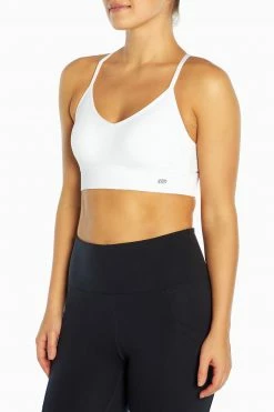 Marika London Seamless Sports Bra Features