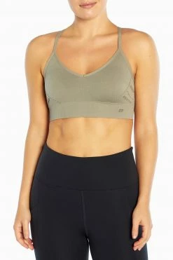 Marika London Seamless Sports Bra Features