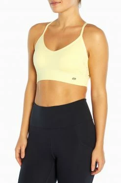 Marika London Seamless Sports Bra Features