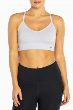 Marika London Seamless Sports Bra Features