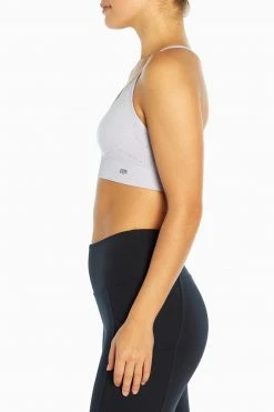 Marika London Seamless Sports Bra Features