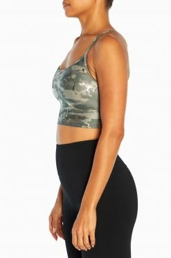 Marika Kam Long Sports Bra Features