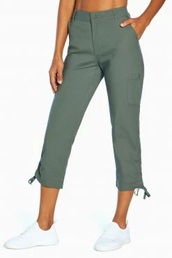 Marika Skylar Capri Pant