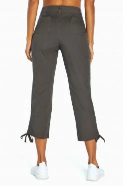 Marika Skylar Capri Pant