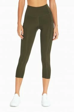 Marika Elsa Side Pocket Mid Calf Capri 107 Marika Elsa Side Pocket Mid Calf Capri
