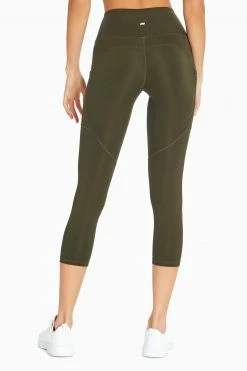 Marika Elsa Side Pocket Mid Calf Capri 108 Marika Elsa Side Pocket Mid Calf Capri