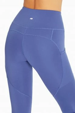 Marika Elsa Side Pocket Mid Calf Capri 92 Marika Elsa Side Pocket Mid Calf Capri