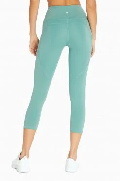 Marika Elsa Side Pocket Mid Calf Capri 101 Marika Elsa Side Pocket Mid Calf Capri