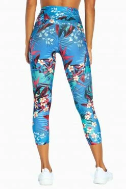 Marika Elsa Side Pocket Mid Calf Capri 88 Marika Elsa Side Pocket Mid Calf Capri