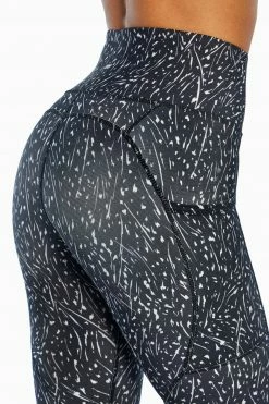 Marika Elsa Side Pocket Mid Calf Capri 80 Marika Elsa Side Pocket Mid Calf Capri