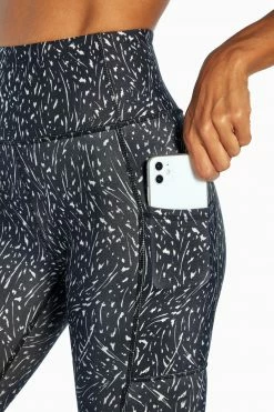 Marika Elsa Side Pocket Mid Calf Capri 84 Marika Elsa Side Pocket Mid Calf Capri