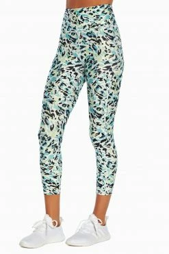 Marika Features Jade Mid Calf Capri 37 Marika Features Jade Mid Calf Capri
