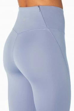 Marika Features Jade Mid Calf Capri 41 Marika Features Jade Mid Calf Capri