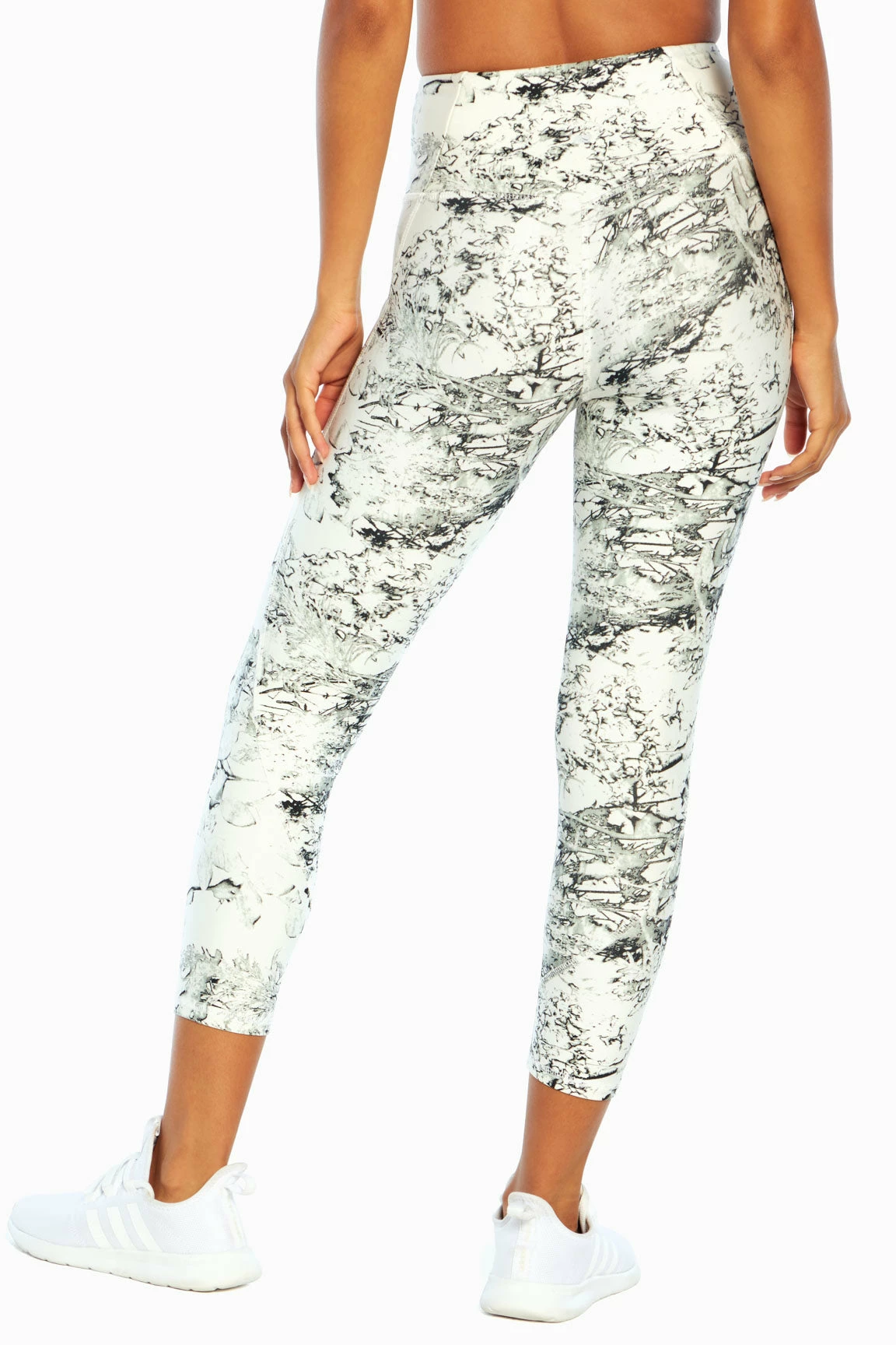 Marika Features Jade Mid Calf Capri 31 Marika Features Jade Mid Calf Capri