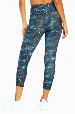 Marika Features Jade Mid Calf Capri 56 Marika Features Jade Mid Calf Capri