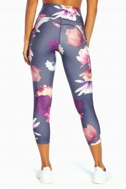 Marika Pocket Shop Carson Side Pocket Mid Calf Capri