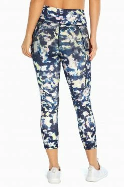 Marika Ignite Side Pocket Mid Calf Capri Features 17 Marika Ignite Side Pocket Mid Calf Capri Features