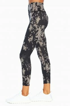 Marika Playful Prints Liza Ankle Legging 35 Marika Playful Prints Liza Ankle Legging