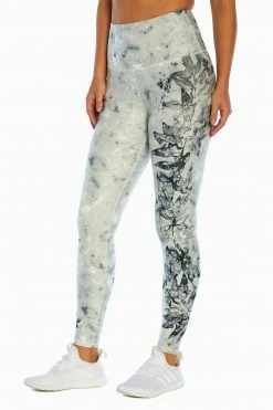Marika Pocket Shop Enchant Printed Legging