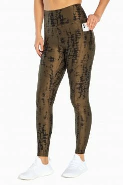 Marika Drift Side Pocket Legging Features 30 Marika Drift Side Pocket Legging Features