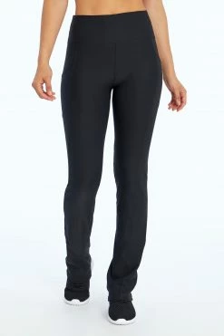 Marika Eclipse Side Pocket Tummy Control Yoga Pant 20 Marika Eclipse Side Pocket Tummy Control Yoga Pant