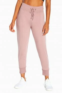 Marika Mona Jogger Features