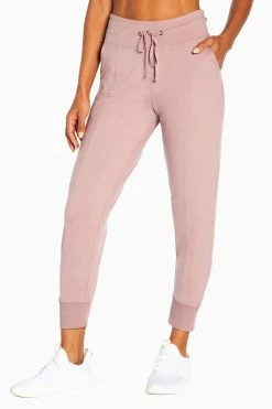 Marika Mona Jogger Features