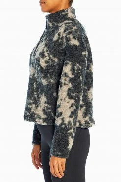 Marika Tyra Cropped Sherpa Pullover 46 Marika Tyra Cropped Sherpa Pullover