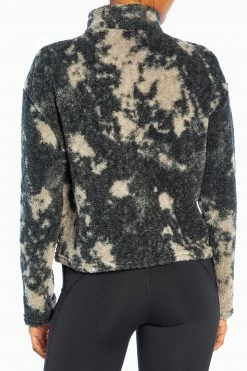 Marika Tyra Cropped Sherpa Pullover 43 Marika Tyra Cropped Sherpa Pullover