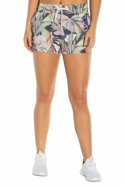Marika Relax Short