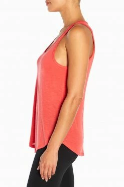 Marika Features Twist Singlet 35 Marika Features Twist Singlet